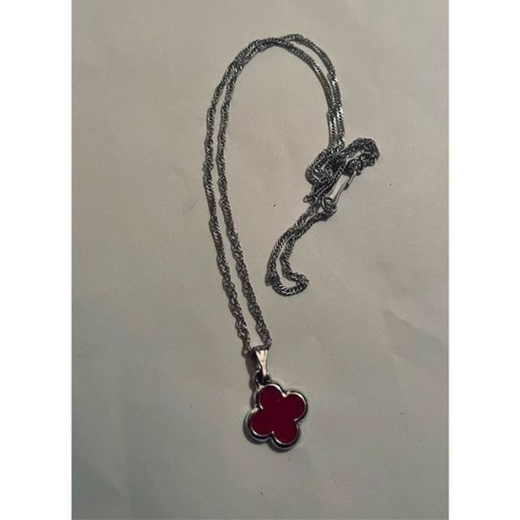 Red and SILVER CLOVER FLOWER NECKLACE - Picture 5 of 6